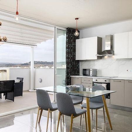 Hilltop Apartments - Stylish Comfort Living Close To The Sea, Bugibba Bahía de San Pablo Exterior foto