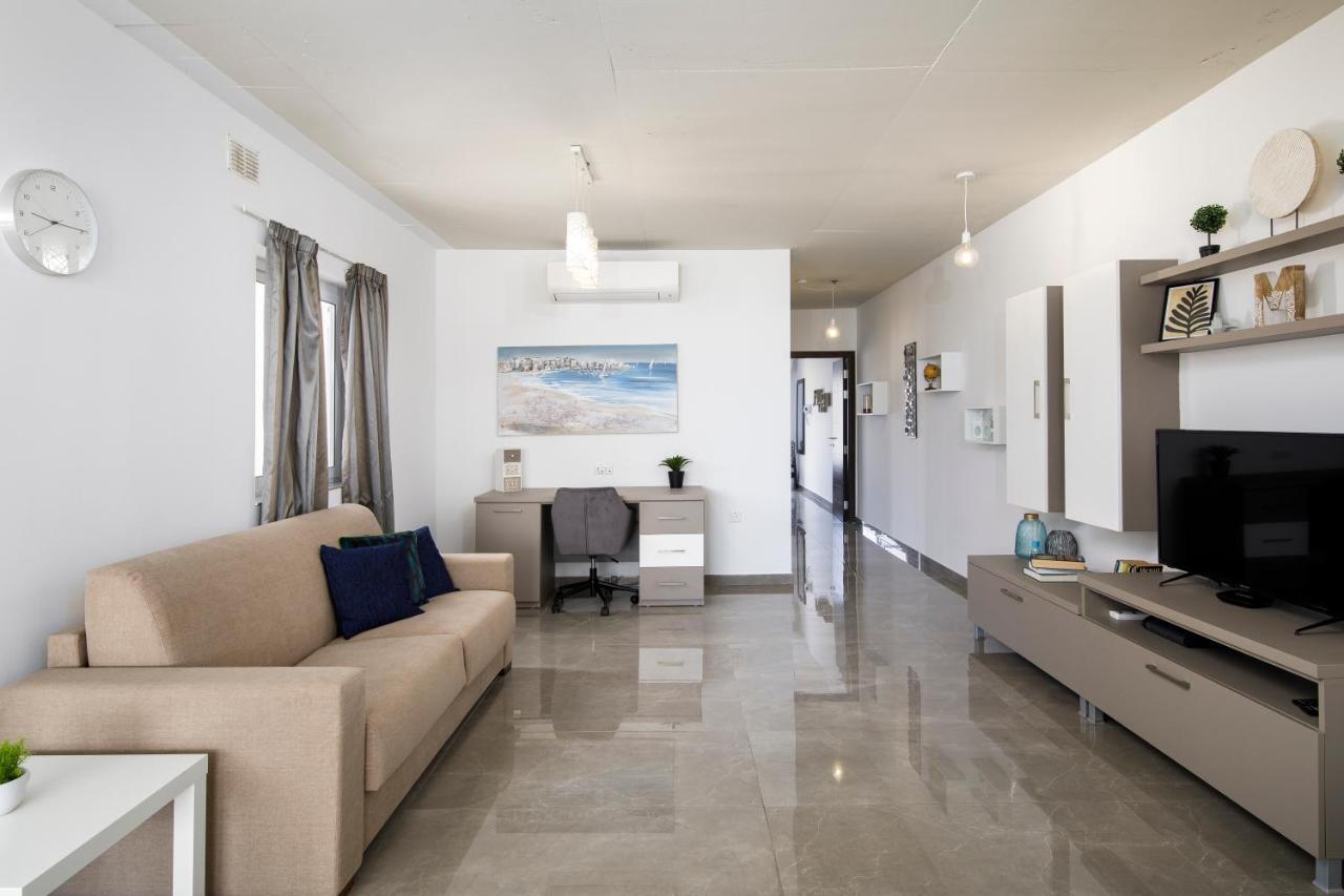 Hilltop Apartments - Stylish Comfort Living Close To The Sea, Bugibba Bahía de San Pablo Exterior foto