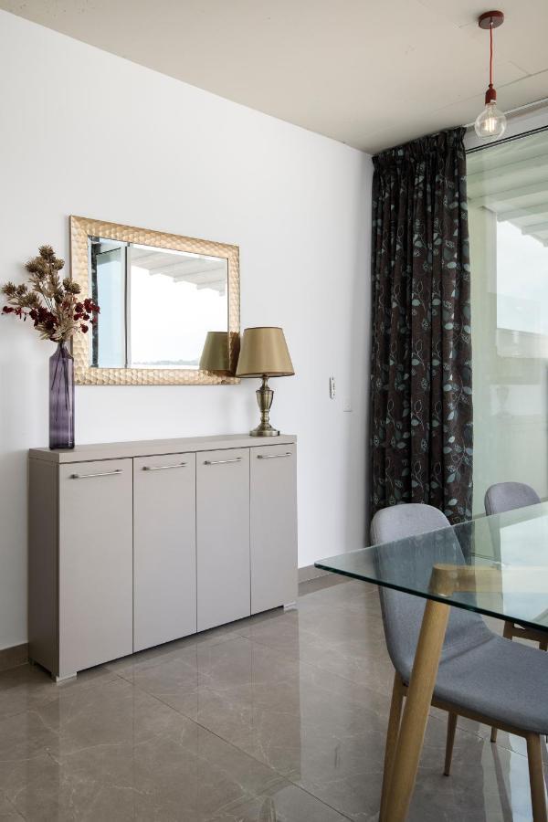 Hilltop Apartments - Stylish Comfort Living Close To The Sea, Bugibba Bahía de San Pablo Exterior foto
